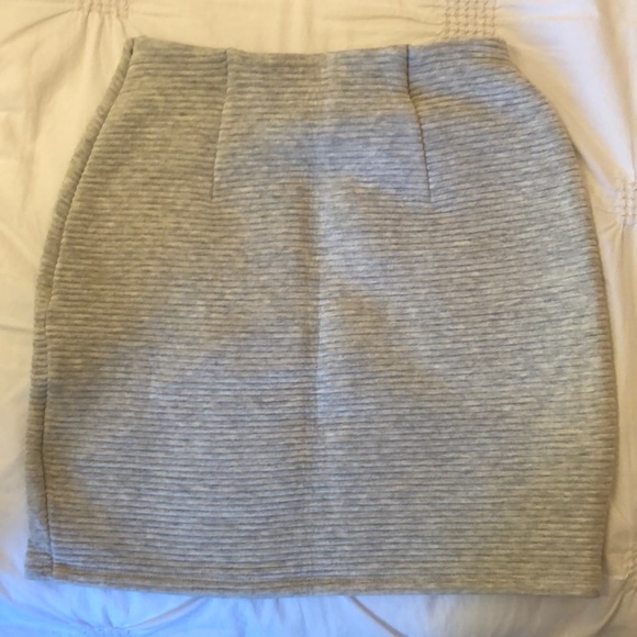 Wilfred Free Mini Skirt - Picture 4 of 6